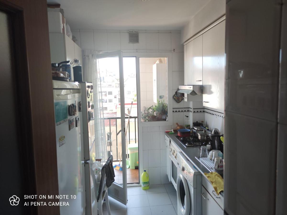 Habitacion Mv Madrid Bagian luar foto